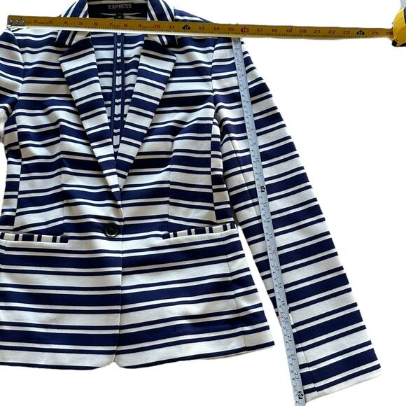 Womens Blazer Size XS Navy White Stripe Structured Professional Office Americana - Picture 4 of 10